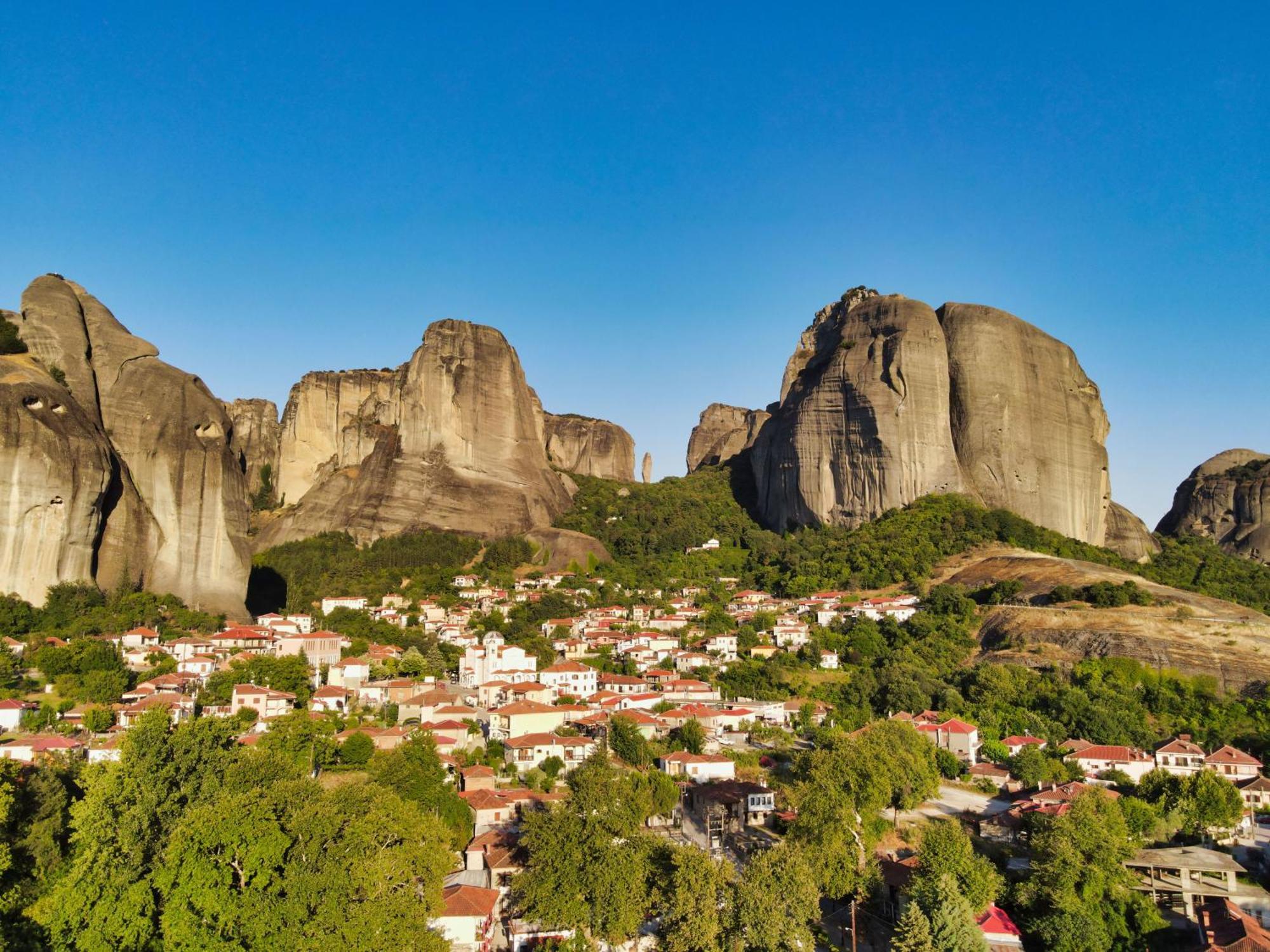 Tsikeli Boutique Hotel Meteora - Adults Friendly Каламбака Номер фото